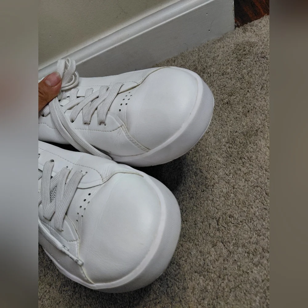 On Running Wome's Size 10.5 White Sneakers